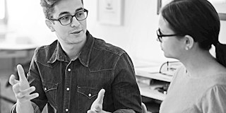Top Ausbildung Zur M Bankkauffrau Mann Bei Der Olb
